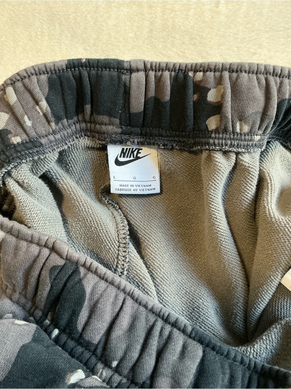 Nike Club Fleece Cargo Joggers Grey Black Camo Pants Mens Large L - Picture 11 of 16